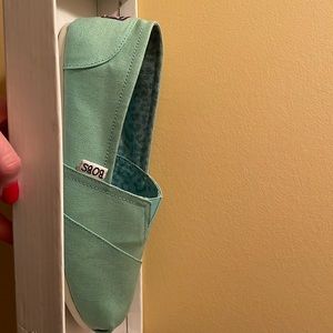 Women’s Bobs slip on shoes